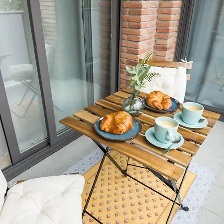 Lloret & Parking Apartamento *