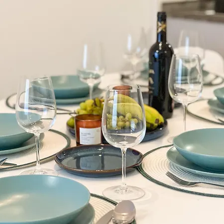 Lloret & Parking 아파트